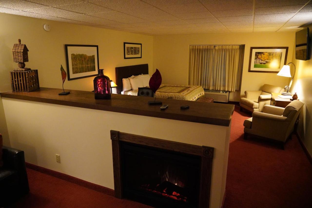 Hotel Riverbank