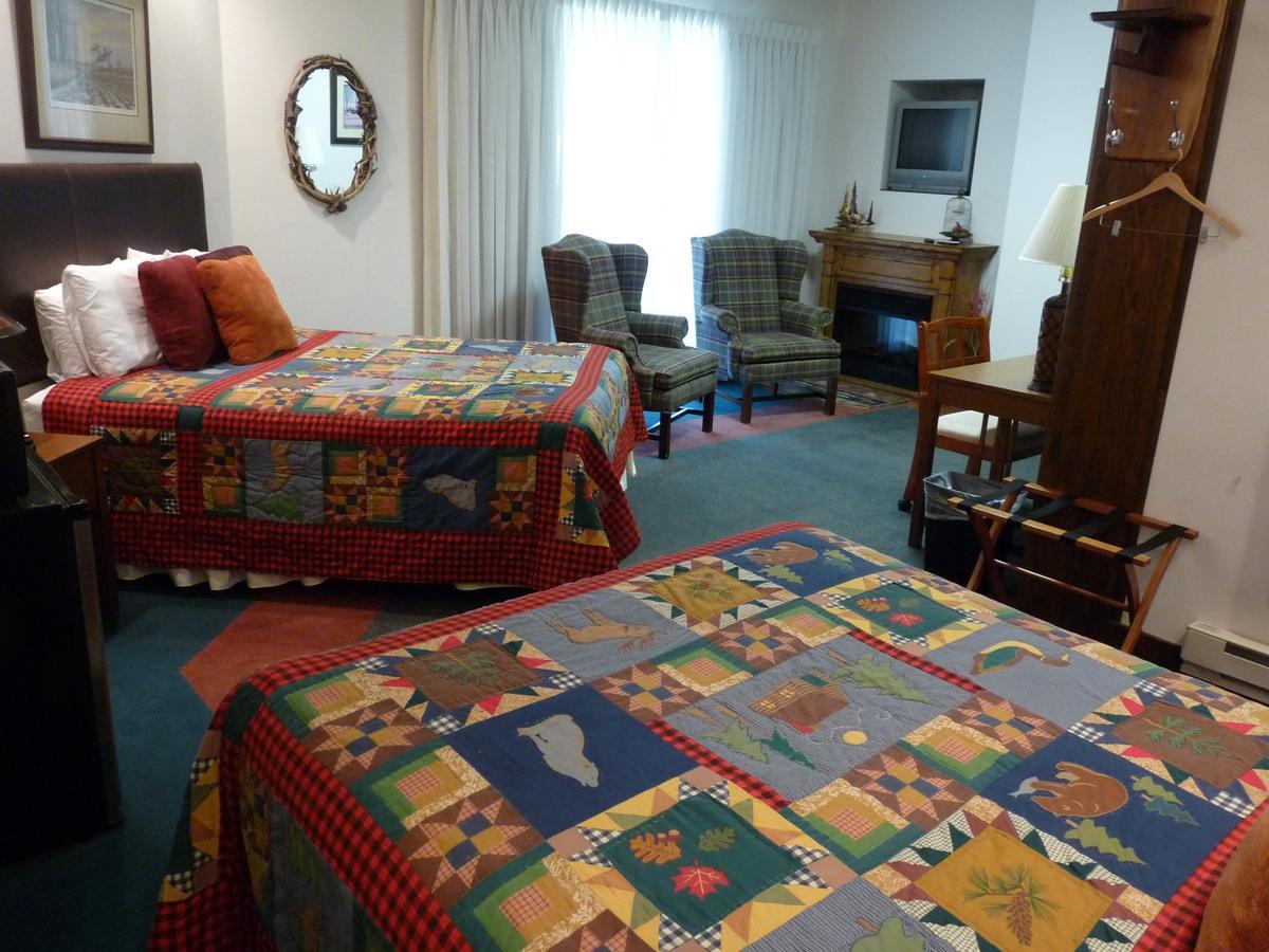 Riverbank Hotel